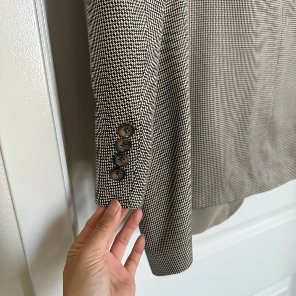 Vintage Oscar De La Renta 100% silk houndstooth tan blazer academia 48R brown
